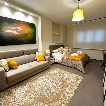 Agora Connect Space Μπρίντιζι Εξωτερικό φωτογραφία